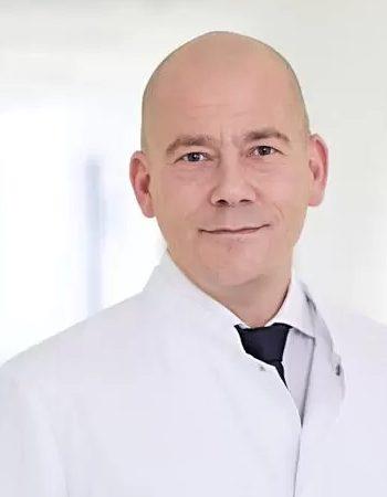 dr med patrick weidle 17